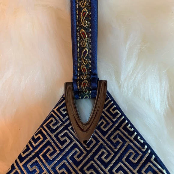 Unique patterned mini bag - Picture 5 of 8